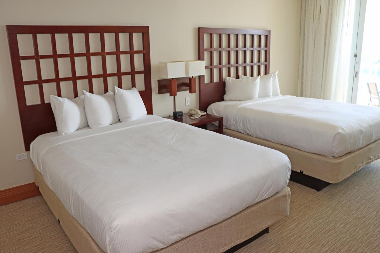 Costa Bahia Hotel Paseo Caribe Сан-Хуан Экстерьер фото